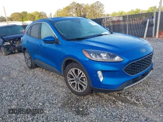 2020 Ford Escape SEL with VIN 1FMCU0H63LUA67453, listed as a IAAI auction lot 41995990 with 50,195 mi miles and . Bid and sale history available at carsss.com. Image 1.