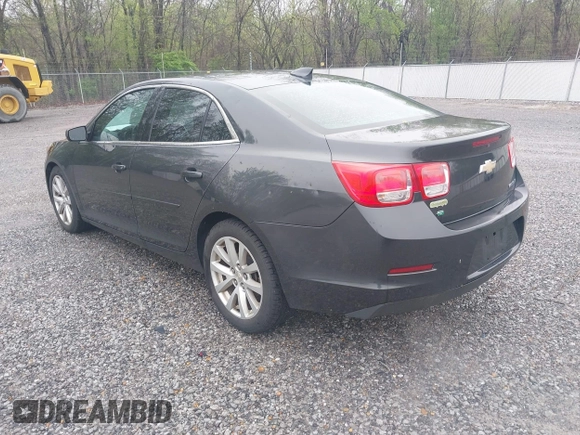 2015 Chevrolet Malibu LT with VIN 1G11D5SL5FF192737, listed as a IAAI auction lot 41902608 with 220,092 mi miles and . Bid and sale history available at DreamBid. Image 3.