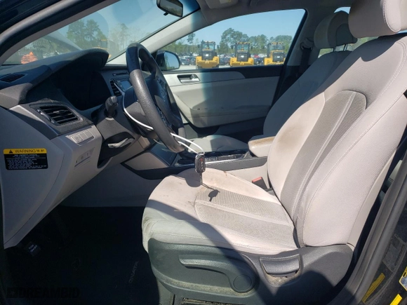 2015 Hyundai Sonata 2.4L SE with VIN 5NPE24AF2FH141643, listed as a Copart auction lot 52396395 with 149,413 mi miles and Clean Title. Bid and sale history available at carsss.com. Image 7.