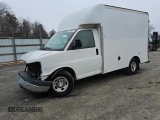 2015 Chevrolet Express Commercial with VIN 1GB0G2CF0F1111744, listed as a Copart auction lot 44577955 with 195,146 mi miles and Clean Title. Bid and sale history available at carsss.com. Image 1.