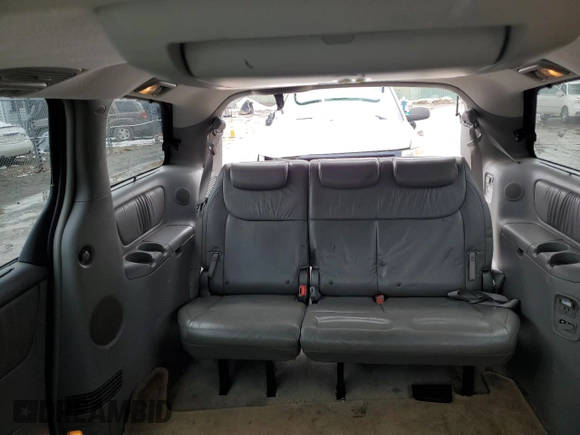 2008 Toyota Sienna XLE with VIN 5TDBK22C18S009630, listed as a Copart auction lot 44708035 with 233,359 mi miles and Salvage Title. Bid and sale history available at carsss.com. Image 10.