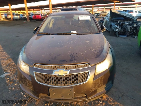 2014 Chevrolet Cruze 1LT with VIN 1G1PC5SB6E7379725, listed as a IAAI auction lot 41637164 with 143,809 mi miles. Bid and sale history available at carsss.com. Image 6.