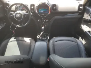 2019 MINI Countryman Cooper z VIN WMZYS7C53K3F44686, wystawiony jako Copart lot #55776135 z przebiegiem 59 441 mil mil oraz Szkody całkowita. Historia ofert i sprzedaży dostępna na DreamBid. Obrazek 8.