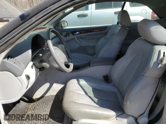 2003 Mercedes-Benz CLK 320 z VIN WDBLK65G43T131711, wystawiony jako Copart lot #48130915 z przebiegiem Nie podano mil oraz Szkoda całkowita • Salvage title. Historia ofert i sprzedaży dostępna na DreamBid. Obrazek 7.