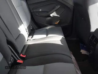 2019 Ford Escape SE z VIN 1FMCU9GD6KUC50283, wystawiony jako IAAI lot #41941204 z przebiegiem 53 417 mil mil oraz . Historia ofert i sprzedaży dostępna na DreamBid. Obrazek 8.