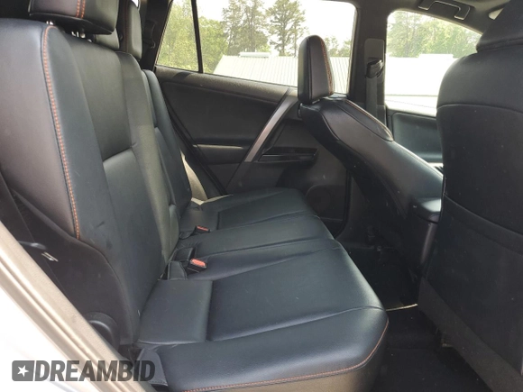 2016 Toyota RAV4 SE with VIN 2T3JFREV4GW531364, listed as a Copart auction lot 60031585 with 147,741 mi miles and Salvage title. Bid and sale history available at DreamBid. Image 11.