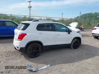 2020 Chevrolet Trax LT z VIN 3GNCJPSB1LL232882, wystawiony jako IAAI lot #42230988 z przebiegiem 48 943 mil mil oraz . Historia ofert i sprzedaży dostępna na DreamBid. Obrazek 14.