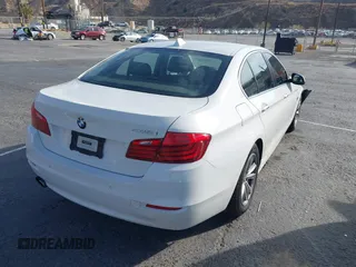 2016 BMW 5 Series 528i z VIN WBA5A5C51GG350114, wystawiony jako IAAI lot #41468375 z przebiegiem 73 968 mil mil oraz . Historia ofert i sprzedaży dostępna na DreamBid. Obrazek 4.