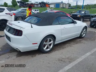 2014 Ford Mustang V6 with VIN 1ZVBP8EM2E5220391, listed as a IAAI auction lot 42160616 with 178,080 mi miles and . Bid and sale history available at DreamBid. Image 4.