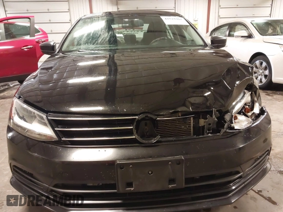 2015 Volkswagen Jetta S with VIN 3VW2K7AJ4FM243087, listed as a IAAI auction lot 42525961 with 118,224 mi miles and . Bid and sale history available at DreamBid. Image 13.