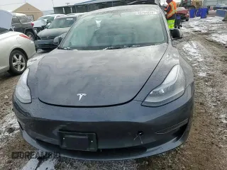 2023 Tesla Model 3 z VIN 5YJ3E1EA5PF453340, wystawiony jako Copart lot #45704835 z przebiegiem 27 114 mil mil oraz Szkoda całkowita • Salvage title. Historia ofert i sprzedaży dostępna na DreamBid. Obrazek 11.