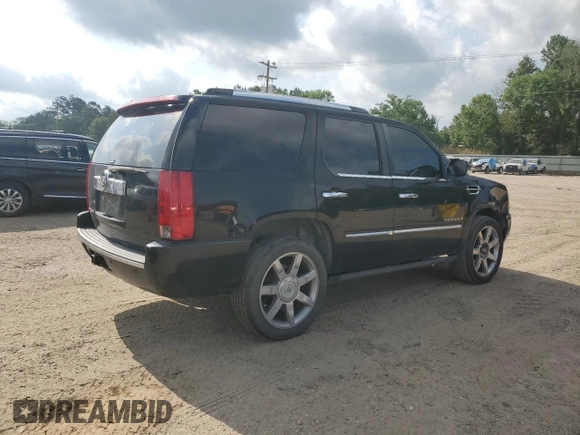 2007 Cadillac Escalade z VIN 1GYEC63867R288916, wystawiony jako Copart lot #57483545 z przebiegiem 175 344 mil mil oraz Szkoda całkowita • Salvage title. Historia ofert i sprzedaży dostępna na DreamBid. Obrazek 3.
