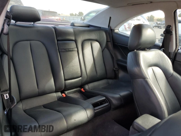 2000 Mercedes-Benz CLK 320/430 with VIN WDBLJ65G8YF122308, listed as a Copart auction lot 77449314 with 105,121 mi miles and Salvage Title. Bid and sale history available at DreamBid. Image 10.