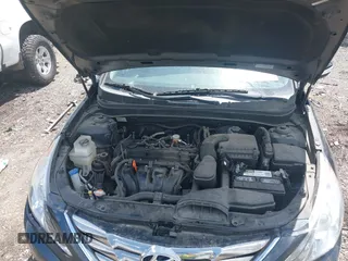 2011 Hyundai Sonata Limited with VIN 5NPEC4AC2BH098239, listed as a IAAI auction lot 42100917 with 99,116 mi miles and . Bid and sale history available at DreamBid. Image 10.