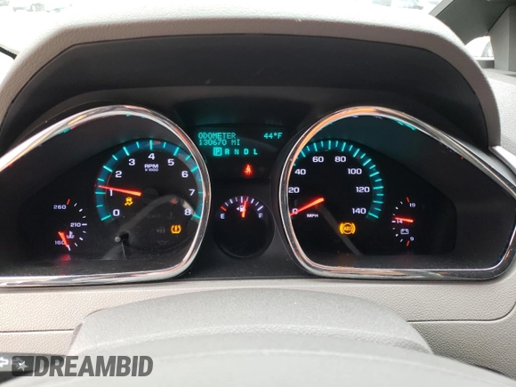 2012 Chevrolet Traverse LS z VIN 1GNKRFED7CJ396589, wystawiony jako Copart lot #52630935 z przebiegiem 130 670 mil mil oraz Szkoda całkowita • Salvage title. Historia ofert i sprzedaży dostępna na DreamBid. Obrazek 9.