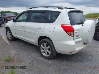 2008 Toyota RAV4 Ltd with VIN JTMZK31V385022828, listed as a IAAI auction lot 41577387 with 193,421 mi miles. Bid and sale history available at carsss.com. Image 3.