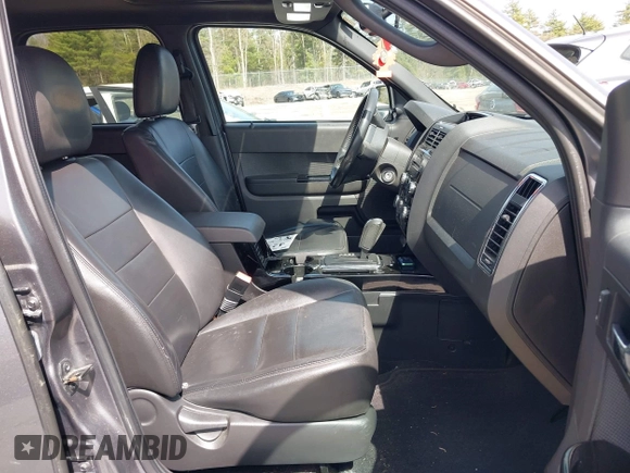 2011 Ford Escape Limited with VIN 1FMCU9EG6BKB01025, listed as a IAAI auction lot 42136708 with 210,349 mi miles. Bid and sale history available at carsss.com. Image 5.