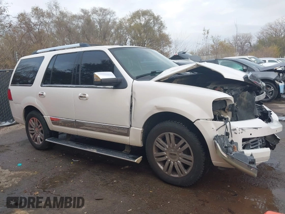 2009 Lincoln Navigator with VIN 5LMFU28519EJ01390, listed as a IAAI auction lot 40950017 with 168,469 mi miles and . Bid and sale history available at DreamBid. Image 14.
