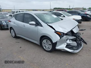 2024 Nissan LEAF S z VIN 1N4AZ1BV2RC551573, wystawiony jako IAAI lot #41950196 z przebiegiem 5 057 mil mil oraz . Historia ofert i sprzedaży dostępna na DreamBid. Obrazek 1.