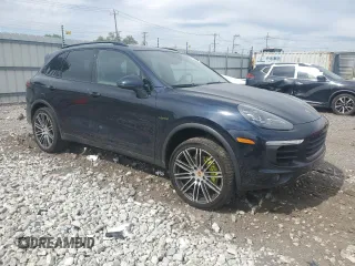 2017 Porsche Cayenne S E-Hybrid with VIN WP1AE2A27HLA75174, listed as a Copart auction lot 58209005 with 95,565 mi miles and Clean title. Bid and sale history available at DreamBid. Image 4.