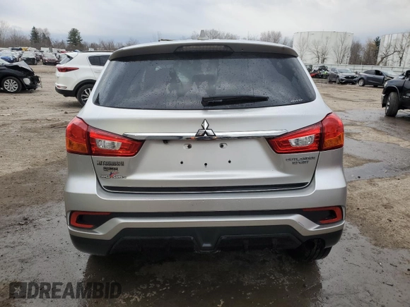 2019 Mitsubishi Outlander ES z VIN JA4AR3AU3KU022819, wystawiony jako Copart lot #48164425 z przebiegiem 61 965 mil mil oraz Szkody całkowita. Historia ofert i sprzedaży dostępna na DreamBid. Obrazek 6.