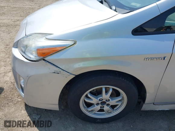 2011 Toyota Prius I z VIN JTDKN3DU6B1375252, wystawiony jako IAAI lot #42180634 z przebiegiem 132 325 mil mil oraz . Historia ofert i sprzedaży dostępna na DreamBid. Obrazek 6.