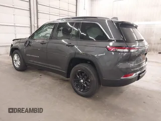 2025 Jeep Grand Cherokee Altitude X with VIN 1C4RJHAG5SC278876, listed as a IAAI auction lot 42261321 with 819 mi miles and . Bid and sale history available at DreamBid. Image 3.