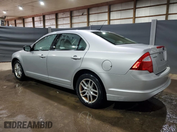 2010 Ford Fusion S with VIN 3FAHP0GAXAR208522, listed as a Copart auction lot 49923015 with 69,566 mi miles and Clean Title. Bid and sale history available at carsss.com. Image 2.