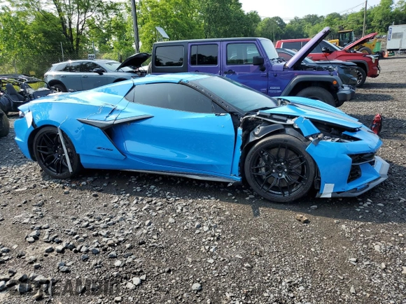 2023 Chevrolet Corvette 3LZ with VIN 1G1YF3D37P5604867, listed as a Copart auction lot 60778945 with 4,758 mi miles and Salvage title. Bid and sale history available at DreamBid. Image 4.