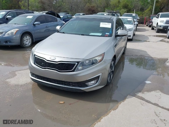 2013 Kia Optima Hybrid EX with VIN KNAGM4ADXD5039535, listed as a IAAI auction lot 41886125 with 1 mi miles. Bid and sale history available at carsss.com. Image 2.