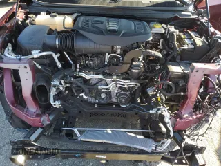 2023 Jeep Wagoneer z VIN 1C4SJVAP9PS569989, wystawiony jako Copart lot #81298154 z przebiegiem 18 133 mil mil oraz Szkoda całkowita • Salvage title. Historia ofert i sprzedaży dostępna na DreamBid. Obrazek 12.