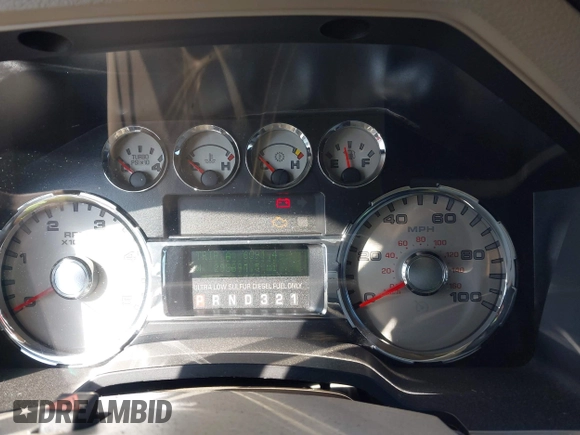 2010 Ford Super Duty F-250 SRW XL with VIN 1FTSW2BR9AEA51970, listed as a IAAI auction lot 41971180 with 293,691 mi miles. Bid and sale history available at carsss.com. Image 7.