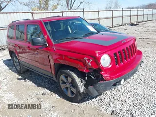 2016 Jeep Patriot Sport with VIN 1C4NJRBB5GD786810, listed as a IAAI auction lot 41685937 with 129,817 mi miles and . Bid and sale history available at DreamBid. Image 6.
