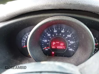 2018 Kia Soul + with VIN KNDJP3A59J7890907, listed as a IAAI auction lot 41916989 with 122,957 mi miles. Bid and sale history available at carsss.com. Image 7.