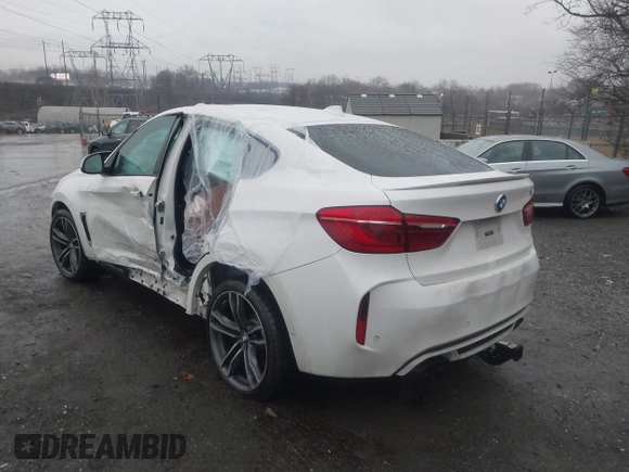 2016 BMW X6 M with VIN 5YMKW8C50G0R43150, listed as a IAAI auction lot 41463258 with 81,202 mi miles. Bid and sale history available at carsss.com. Image 17.