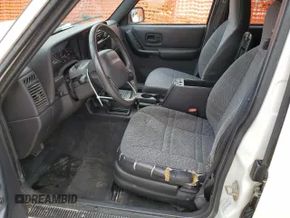 2001 Jeep Cherokee Sport with VIN 1J4FF48S31L520760, listed as a Copart auction lot 59807625 with 298,489 mi miles and Salvage title. Bid and sale history available at DreamBid. Image 7.