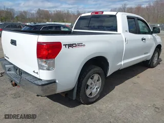 2013 Toyota Tundra 4WD Truck with VIN 5TFUM5F17DX045310, listed as a IAAI auction lot 42064531 with 158,237 mi miles. Bid and sale history available at carsss.com. Image 4.
