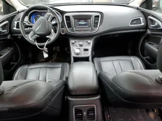 2015 Chrysler 200 C with VIN 1C3CCCCB5FN662241, listed as a Copart auction lot 53702975 with 68,597 mi miles and Salvage Title. Bid and sale history available at DreamBid. Image 8.