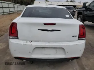2022 Chrysler 300 Touring L with VIN 2C3CCADG5NH162974, listed as a Copart auction lot 84917054 with 53,236 mi miles and Salvage Title. Bid and sale history available at carsss.com. Image 6.