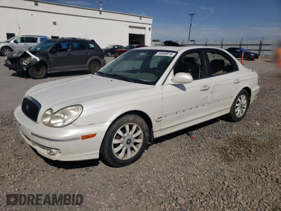 2002 Hyundai Sonata GLS with VIN KMHWF35H32A613876, listed as a Copart auction lot 81847494 with 119,892 mi miles and Salvage Title. Bid and sale history available at carsss.com. Image 1.