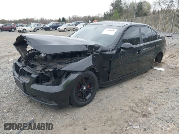 2008 BMW 3 Series 328i with VIN WBAVA37568NL55353, listed as a IAAI auction lot 41944098 with 1 mi miles. Bid and sale history available at carsss.com. Image 2.
