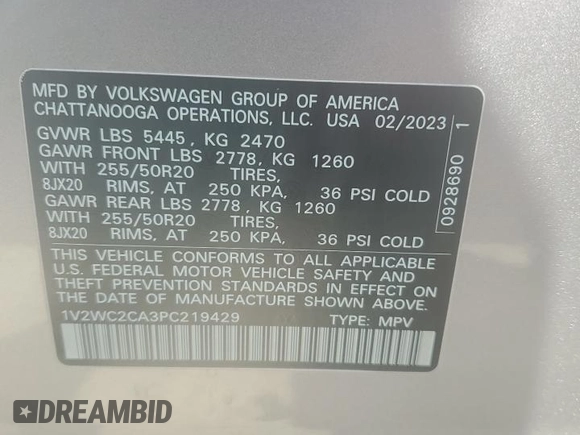 2023 Volkswagen Atlas SE z VIN 1V2WC2CA3PC219429, wystawiony jako Copart lot #54626654 z przebiegiem 12 371 mil mil oraz . Historia ofert i sprzedaży dostępna na DreamBid. Obrazek 13.