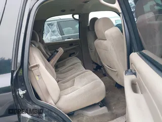 2006 Chevrolet Tahoe Z71 with VIN 1GNEC13T06R114925, listed as a IAAI auction lot 42159969 with 172,378 mi miles and . Bid and sale history available at DreamBid. Image 8.