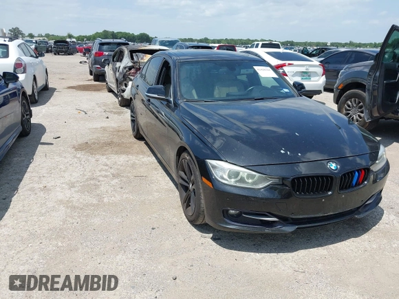 2015 BMW 3 Series 328i с VIN WBA3A5G5XFNS85209, выставлен на аукционе IAAI как лот 42428368 с пробегом 171 557 миль миль и . История ставок и продаж доступна на DreamBid. Изображение 1.