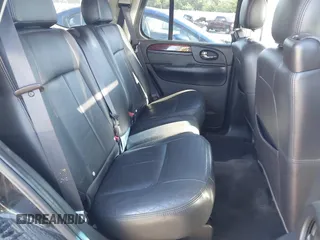 2006 GMC Envoy Denali with VIN 1GKET63M462257064, listed as a IAAI auction lot 40793921 with 179,304 mi miles. Bid and sale history available at carsss.com. Image 8.