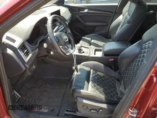 2018 Audi SQ5 Premium Plus with VIN WA1A4AFY5J2102468, listed as a Copart auction lot 56476584 with 60,139 mi miles and Salvage Title. Bid and sale history available at DreamBid. Image 7.