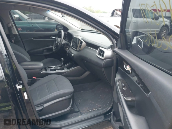 2016 Kia Sorento LX with VIN 5XYPGDA37GG148287, listed as a IAAI auction lot 42195971 with 92,974 mi miles and . Bid and sale history available at DreamBid. Image 5.