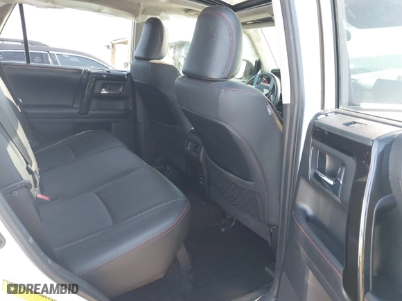 2019 Toyota 4Runner SR5 with VIN JTEBU5JR4K5659014, listed as a IAAI auction lot 41369141 with 90,376 mi miles. Bid and sale history available at carsss.com. Image 8.