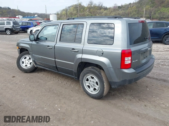 2012 Jeep Patriot Sport with VIN 1C4NJRBB1CD621282, listed as a IAAI auction lot 42005917 with 54,023 mi miles. Bid and sale history available at carsss.com. Image 3.
