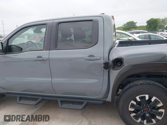 2024 Nissan Frontier SV with VIN 1N6ED1EK2RN630822, listed as a IAAI auction lot 42295643 with 15,548 mi miles and . Bid and sale history available at DreamBid. Image 14.